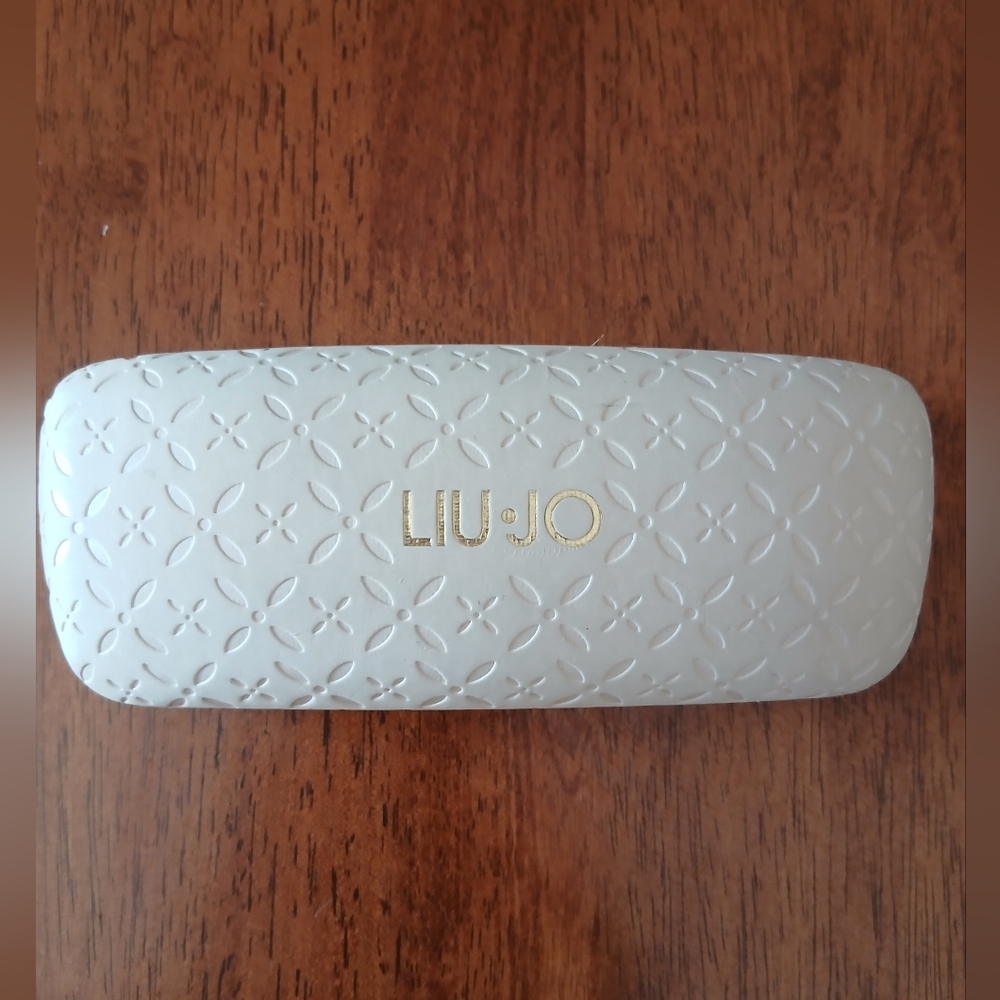 Liu Jo Ivory Embossed Sunglasses Case